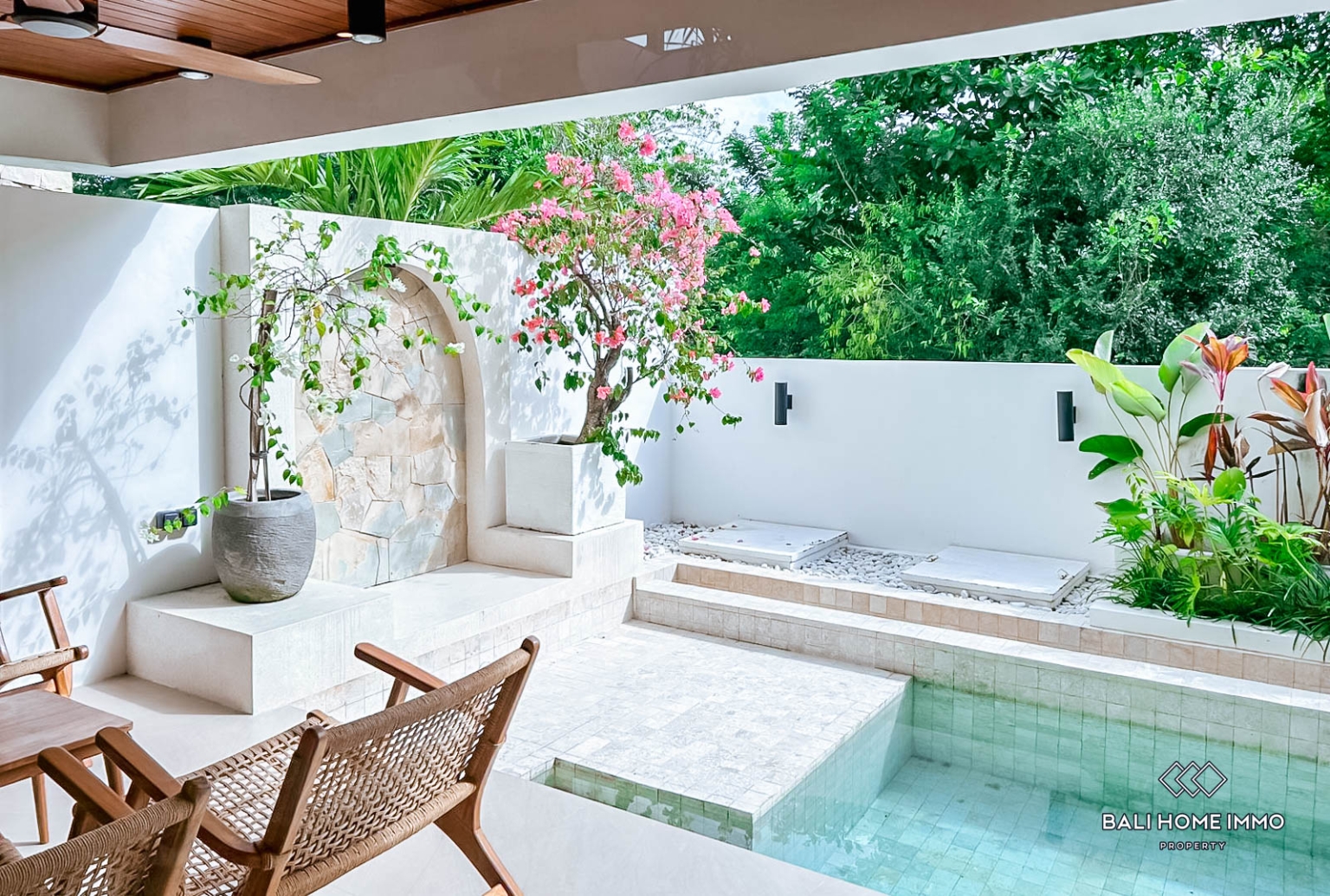 COZY 2 BEDROOMS VILLA FOR YEARLY AND MONTHLY RENTAL IN ULUWATU - NYANG NYANG — image 1