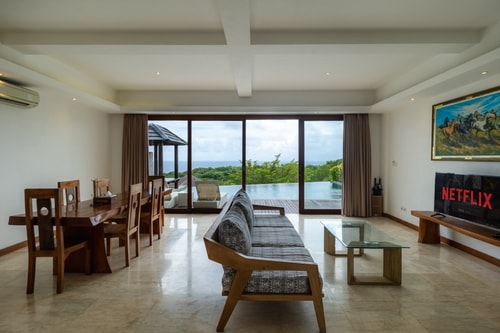 Oceanview 2BR Luxury Uluwatu Villa | Infinity Pool in Uluwatu, Bali — image 2