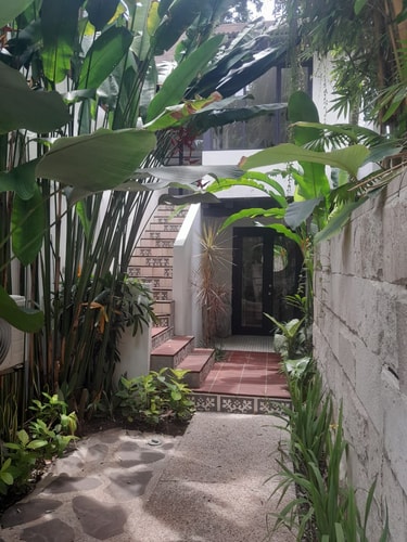 1BR Apart w/ Living Room, Kitchennete & Patio in Kerobokan, Bali — image 10