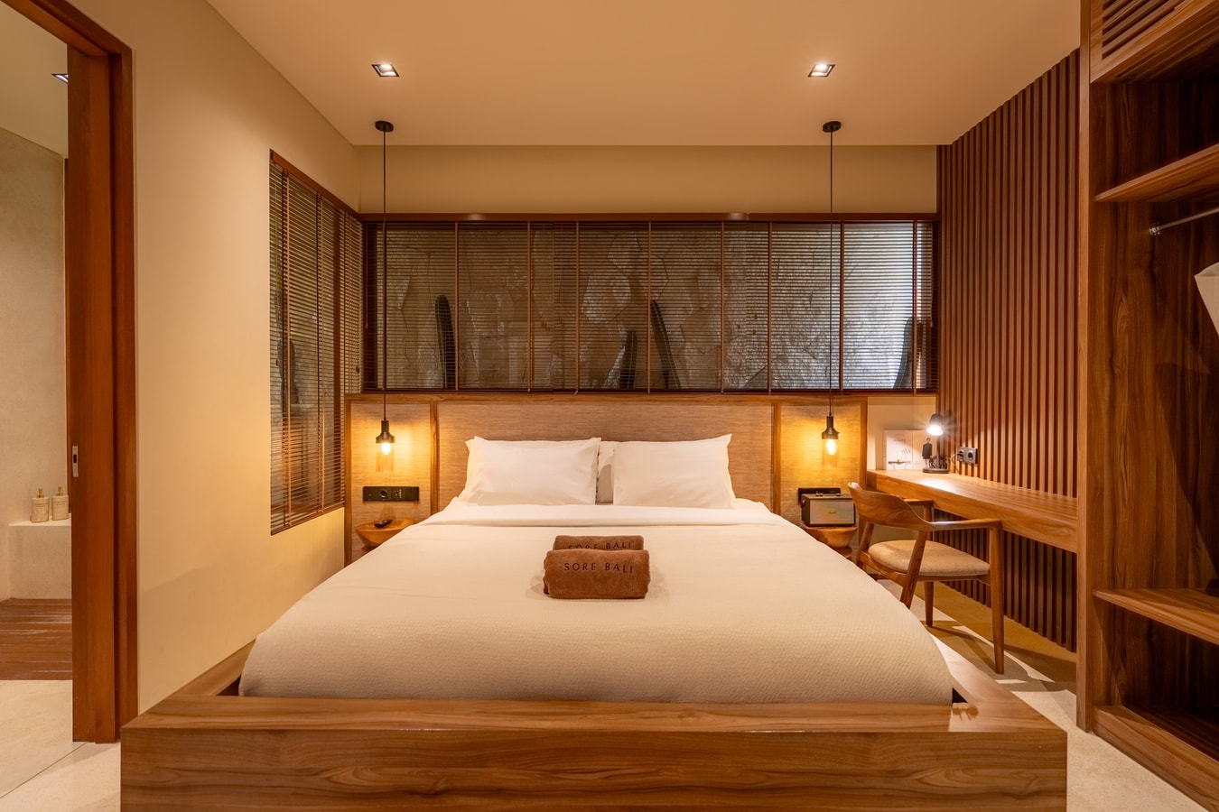 Elegant 1BR Canggu | Pool & Sunset Paddy Balcony in Canggu, Bali — image 7