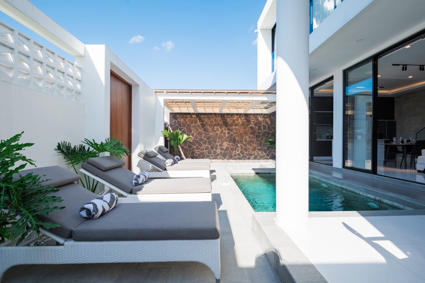 Sky Beach Villa - 2BR with BBQ and Pool, Seseh in Canggu, Bali — image 15