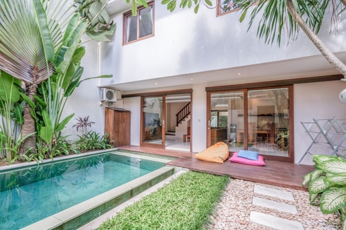 2BR Canggu Villa | Pool, 7 mins to Pererenan Beach in Pererenan, Bali — image 16