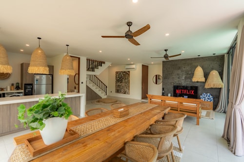 Kammara 5 - 4 Bedroom Villa with Pool, Canggu in Canggu, Bali — image 2