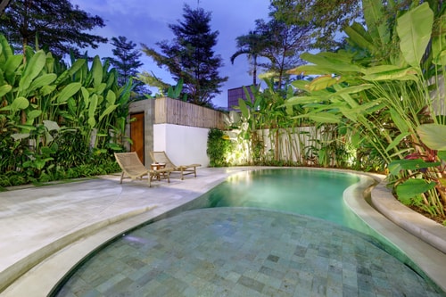 3BR Majestic Villa w/ Pool + Rooftop Plunge Pool in Canggu, Bali — image 14