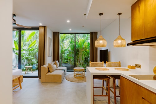 Suite with Bathtub & Garden in Canggu, Bali — image 10