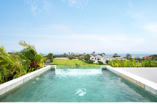LOT III - Three Bedroom Villa in Pererenan, Bali — image 2