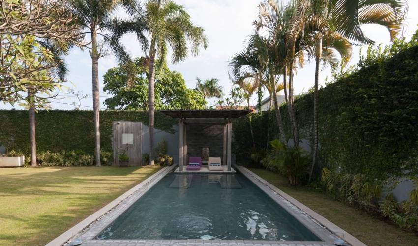 Seminyak Villa 341 — image 2
