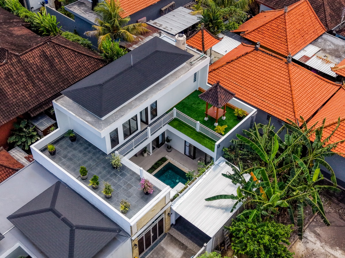 Addhika - Rooftop Terrace Villa with Pool, Berawa in Canggu, Bali — image 7