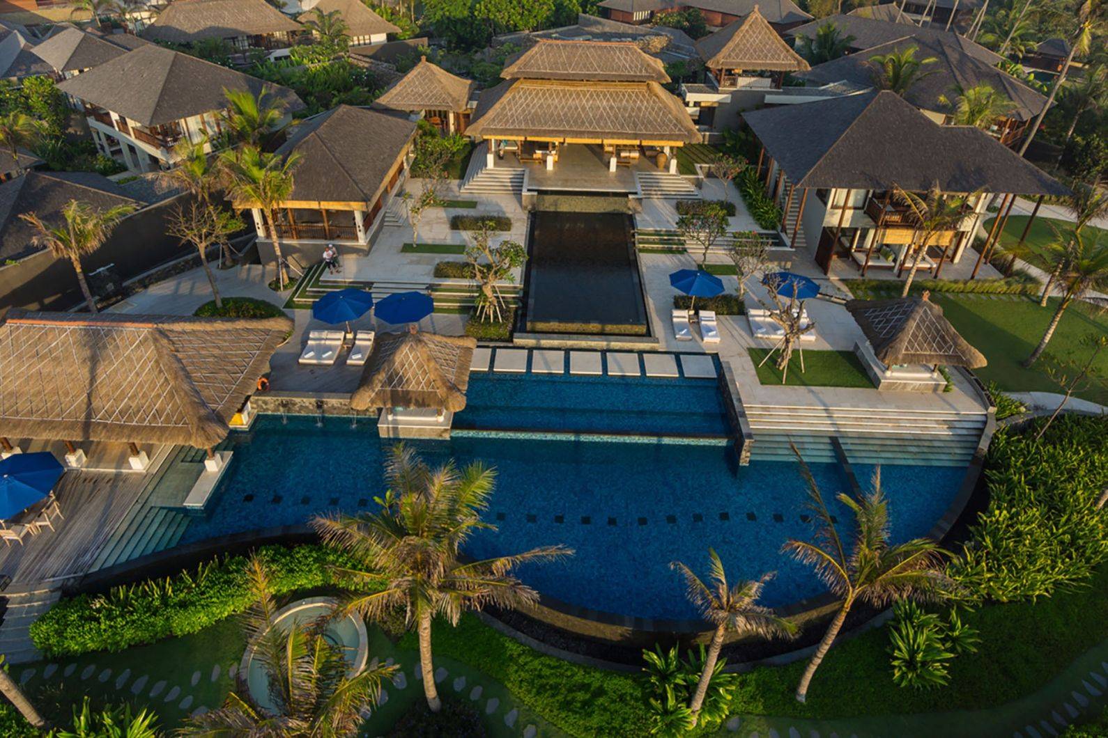 10 Bedroom in Pabean Beach, Ketewel — image 1
