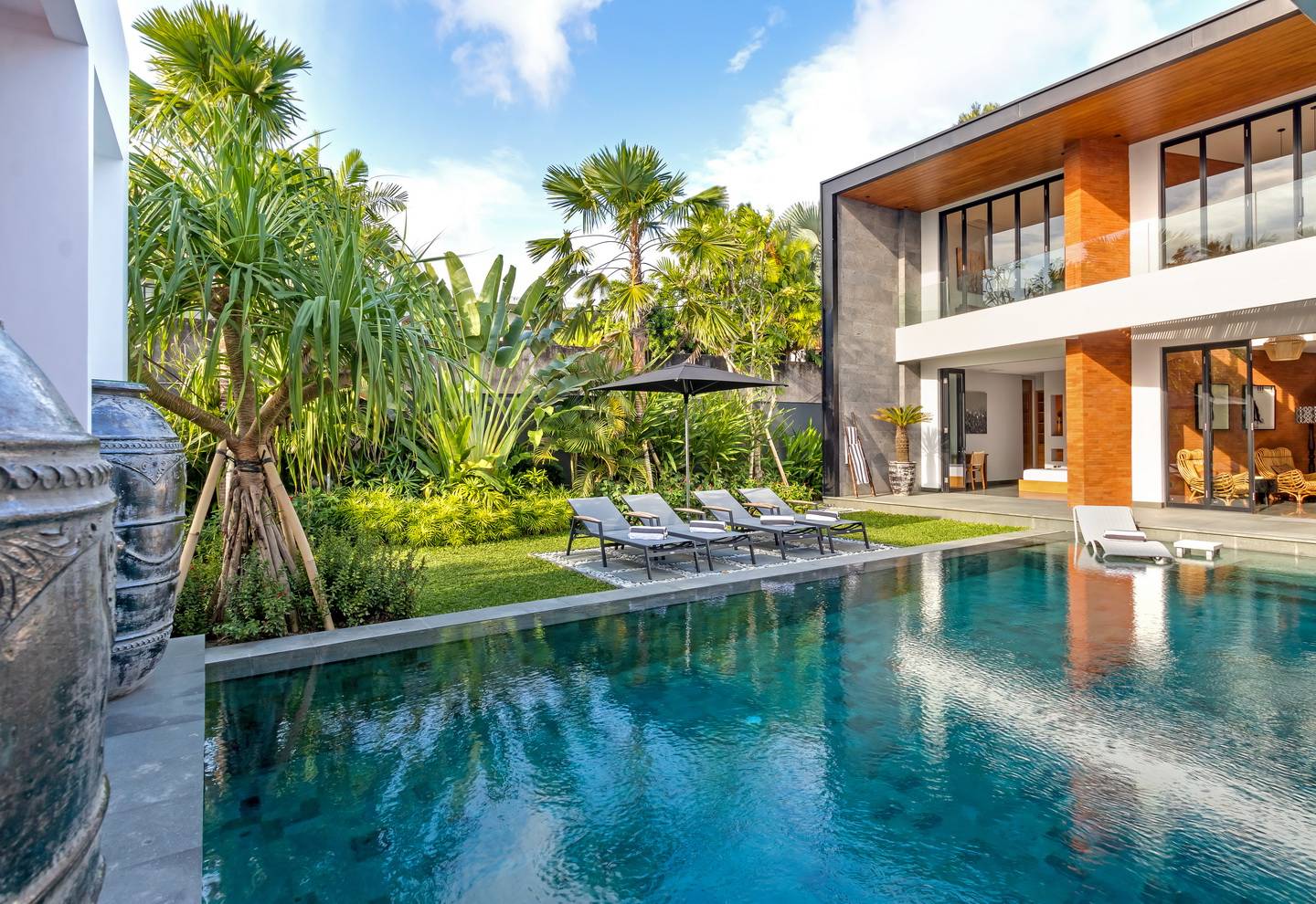 Kerobokan Villa 3907