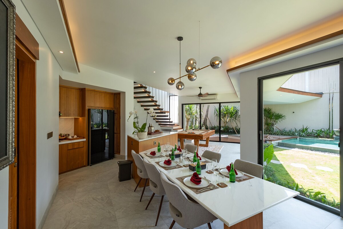 Moments To Shore 3 Bedroom Private Villa in Canggu — image 1