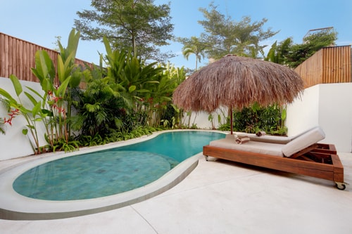 Stylish 3BR Villa Canggu | Rooftop and Plunge Pool in Canggu, Bali — image 18
