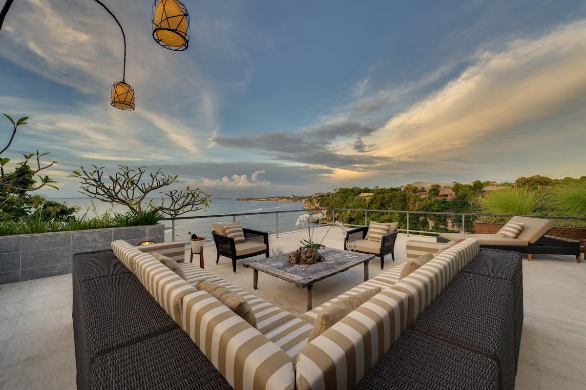 Uluwatu Villa 3430 — image 1
