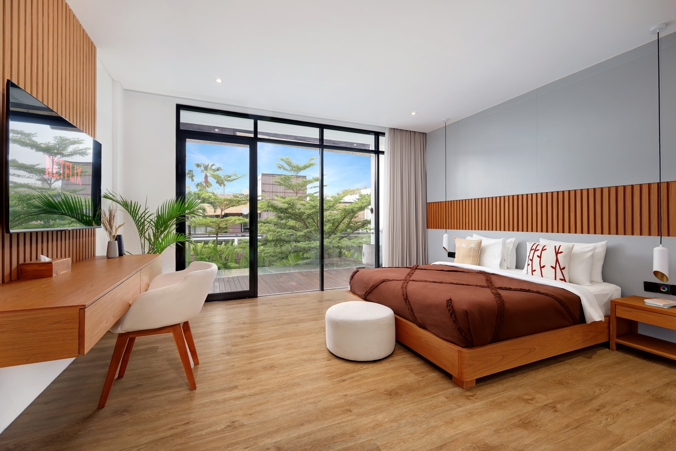 Canggu 3BR Elevated Living W/ Sunken Lounge & Pool in Canggu, Bali — image 9