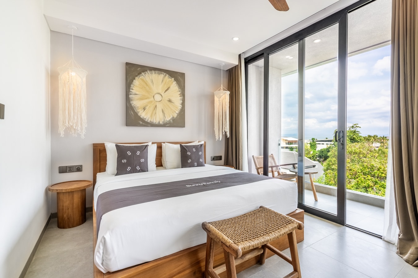 Beachside 1BR Canggu | Rooftop Gym, Sauna & Pool in Canggu, Bali — image 7