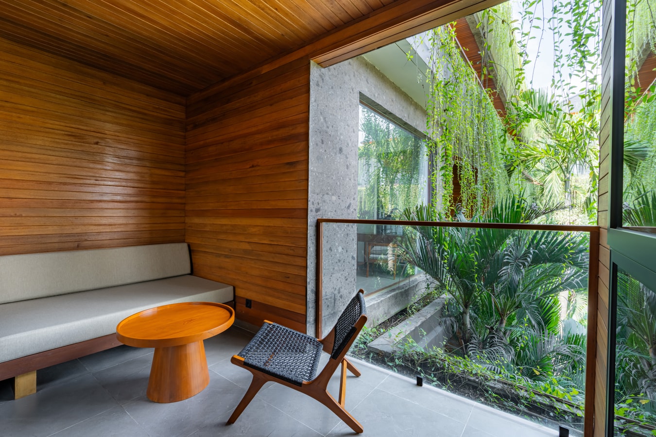 Deluxe Lagoon View in Ubud, Bali — image 9