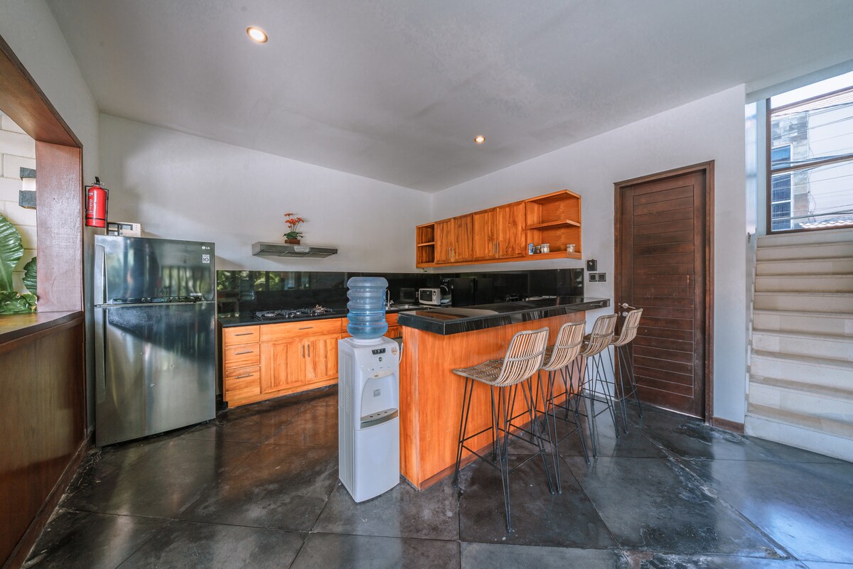 Villa Martine — 5BR Villa Rental in Seminyak — image 7