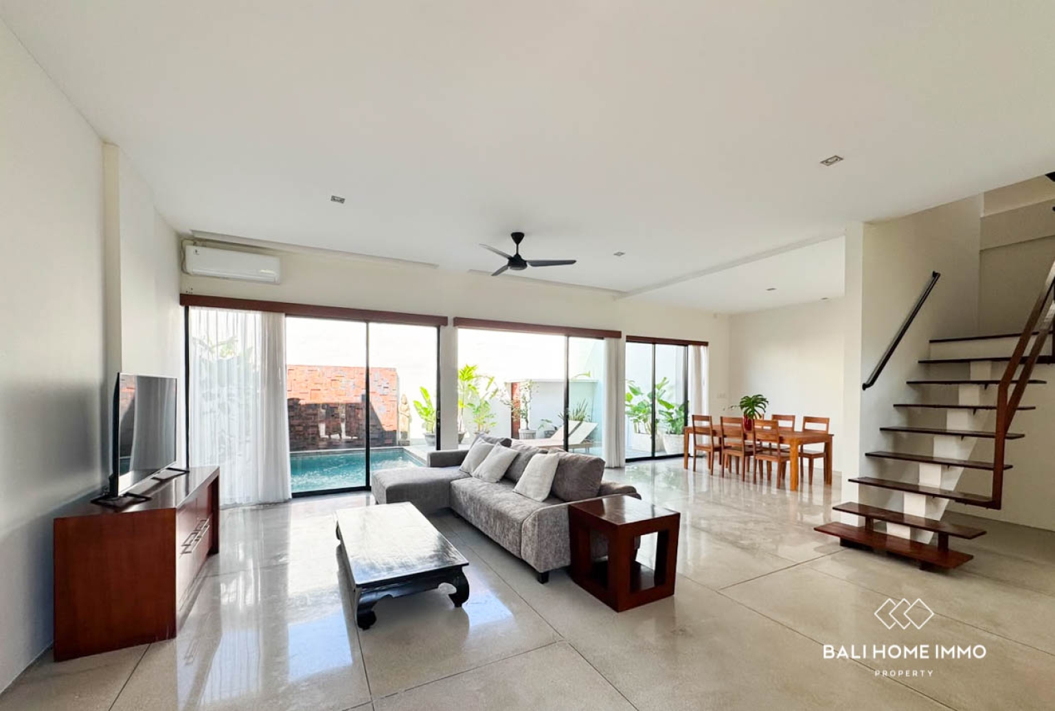 Family-Friendly 3 Bedroom Villa in a Secure Complex, Seminyak