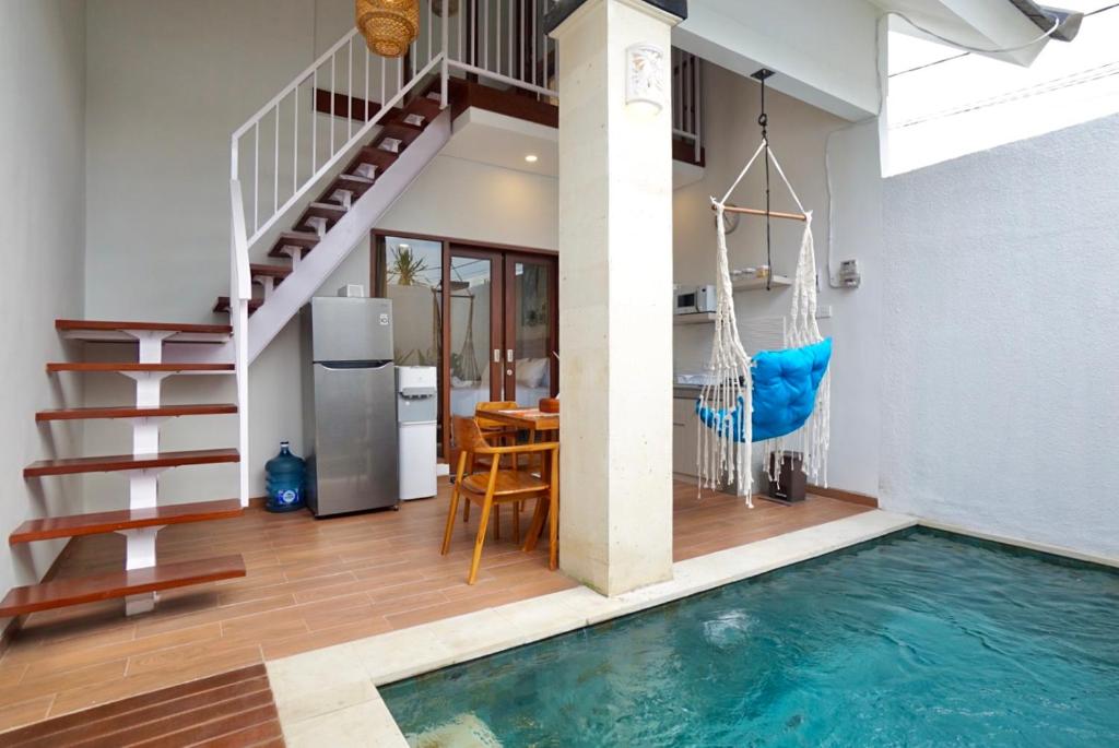 Beach-Near Budget Bliss 2 Bedroom Private Villa in Canggu — image 2