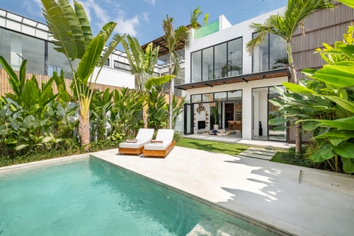 Canggu 3BR Designer Villa w Rooftop Lounge & Pool in Canggu, Bali — image 12