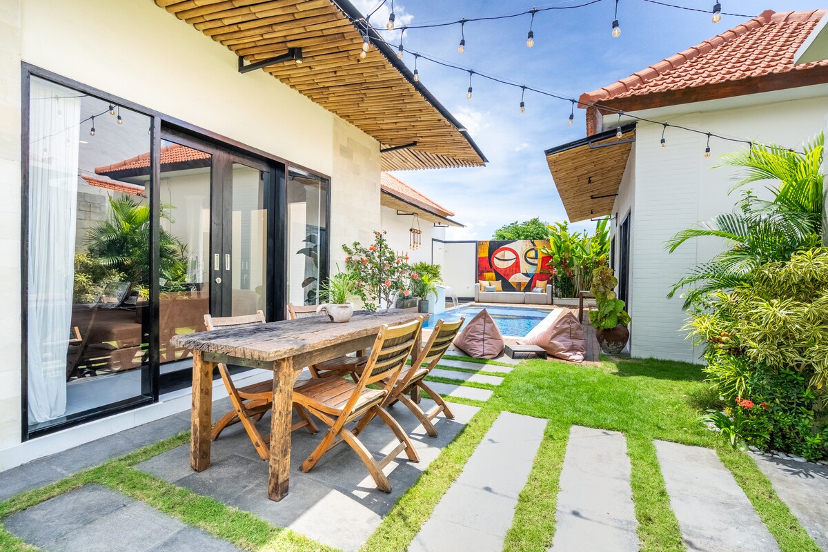 Serene Modern Poolside 3 Bedroom Private Villa in Canggu — image 6