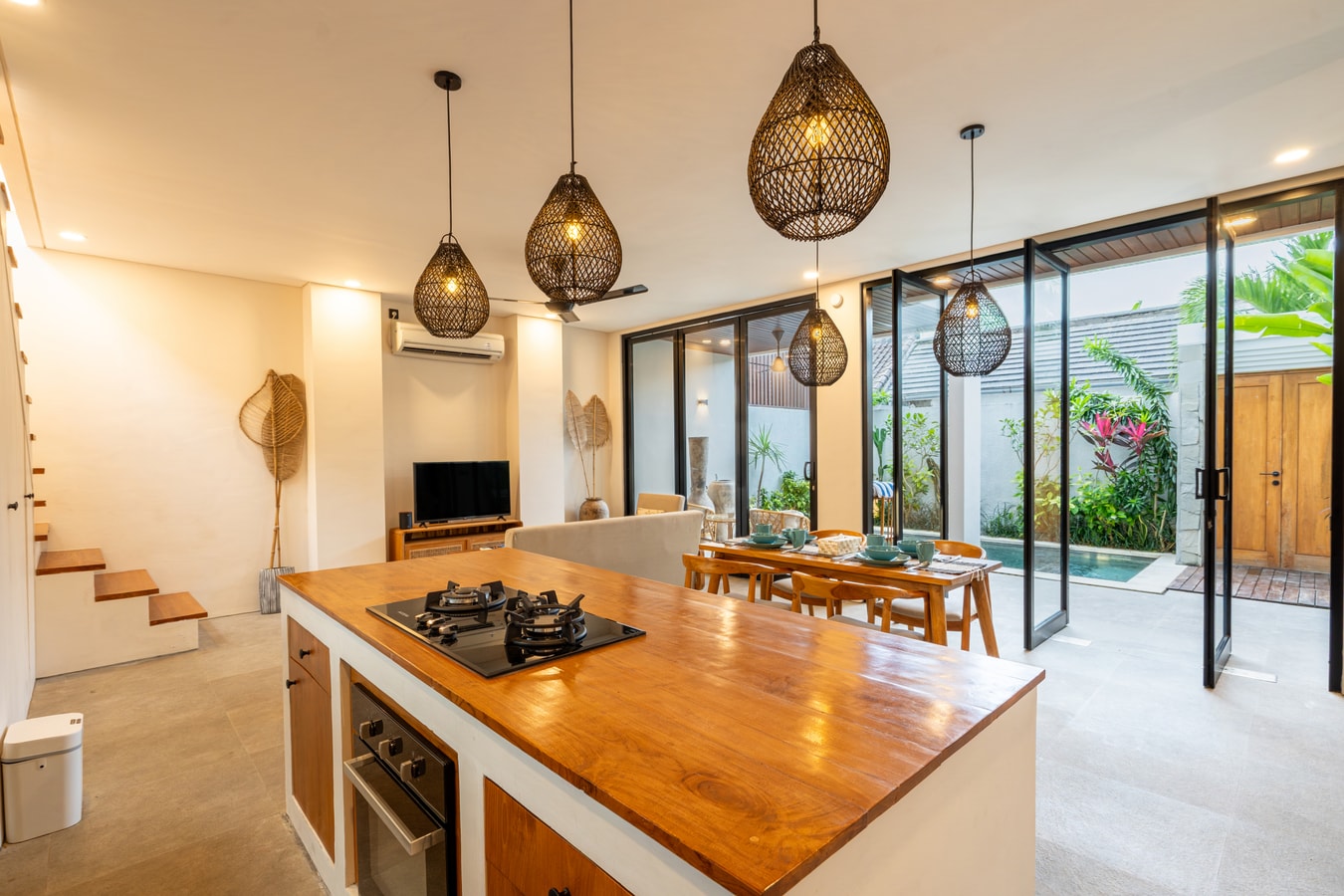 Hati 2 - 2 Bedroom Villa with Pool, Pererenan in Canggu, Bali — image 3