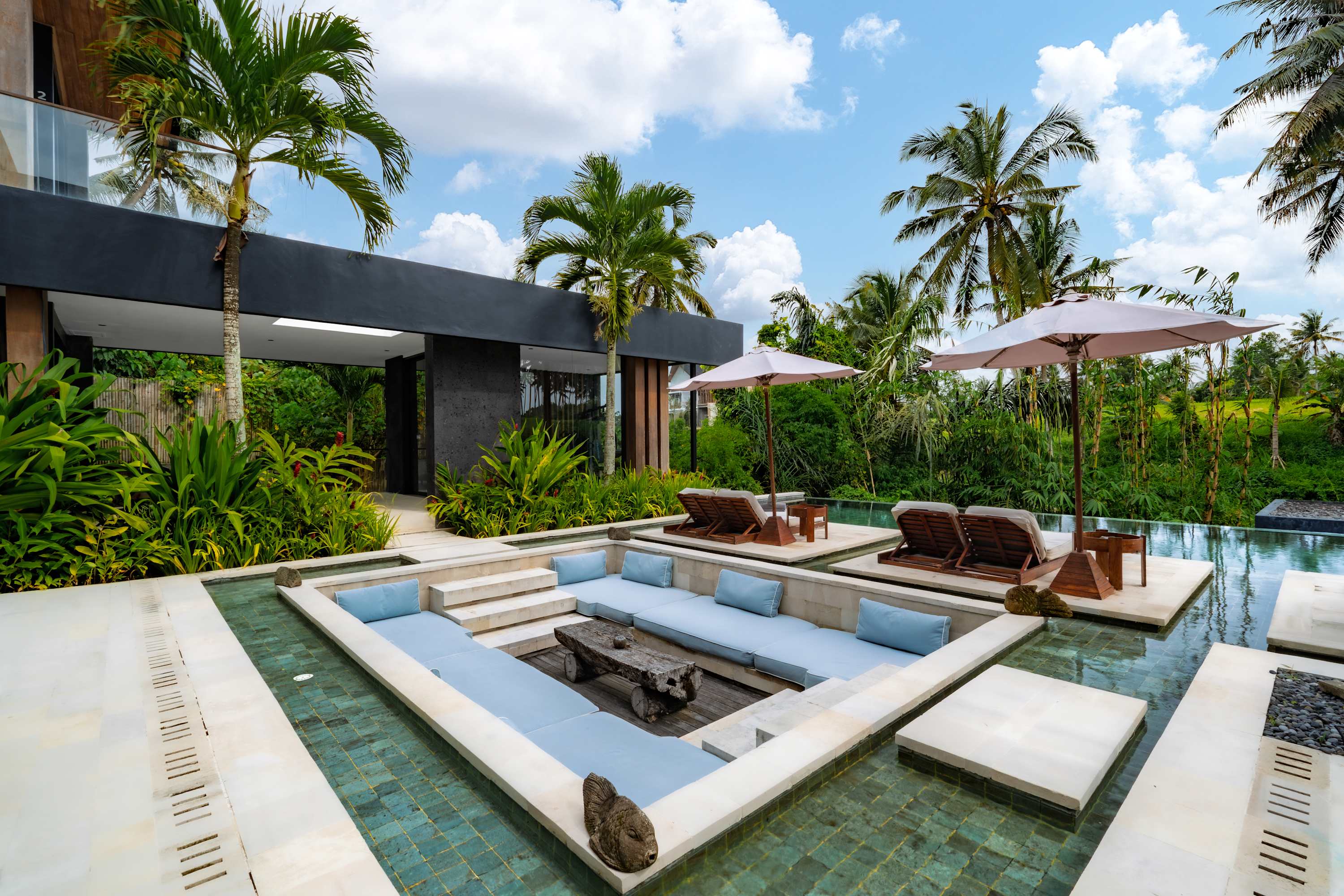 Palm Grove Villa · 6BR · Ubud — 6BR Villa Rental in Ubud — image 8