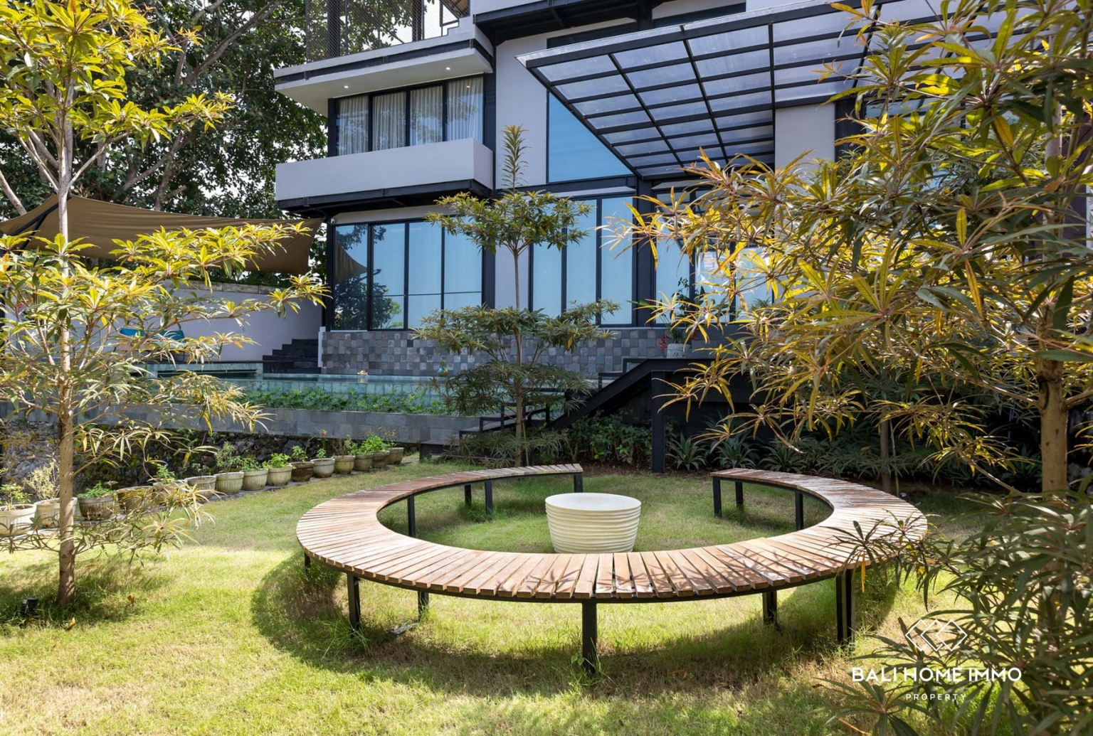 Luxury 7 Bedroom Villa for Yearly Rental in Cemagi Bali — image 1