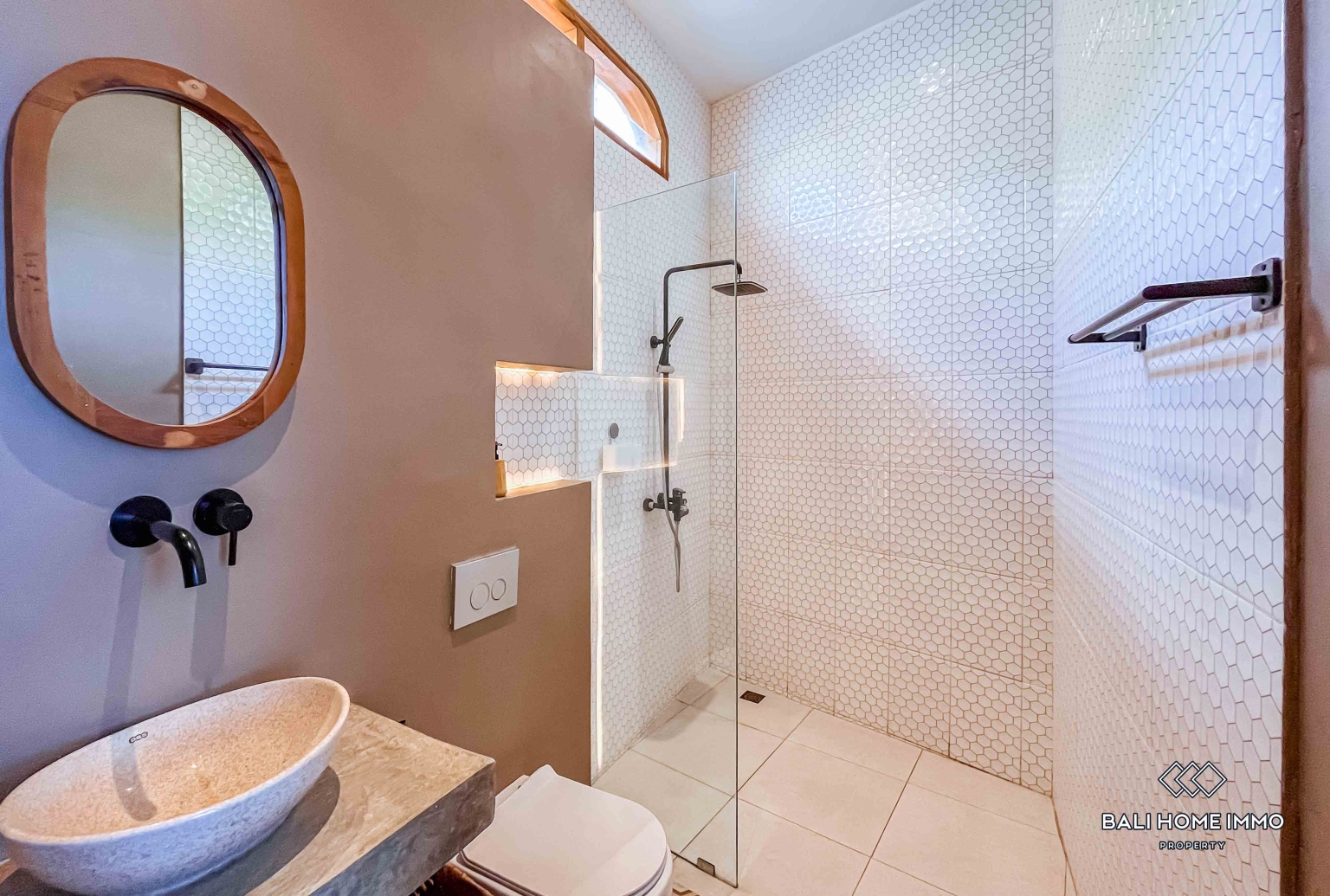 MODERN 2 BEDROOMS VILLA FOR YEARLY & MONTHLY RENTAL IN ULUWATU - PECATU — image 9