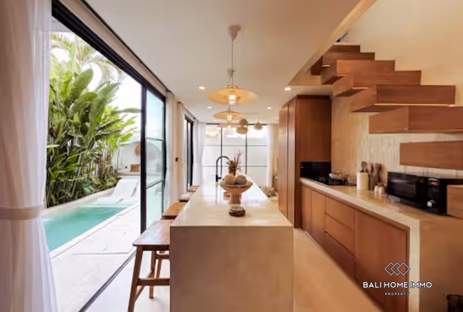 Modern 3 Bedroom Villa for Rental in Bali Cemagi Beachside — image 6