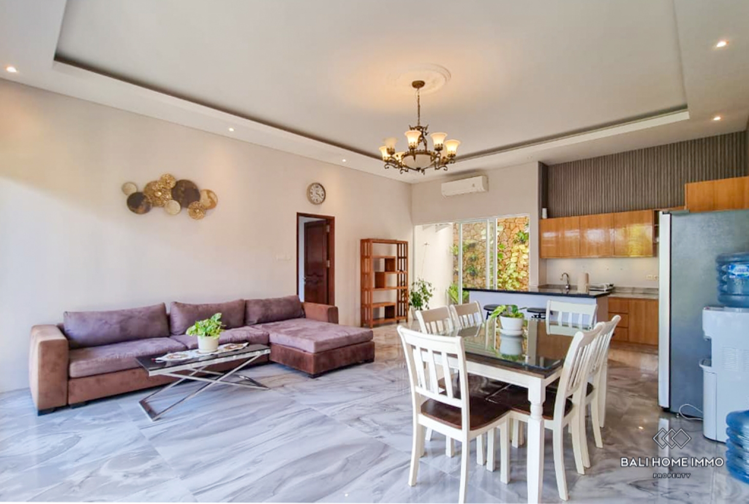 Newly Renovated 2 Bedroom Villa for Yearly Rental in Bali Umalas — image 2