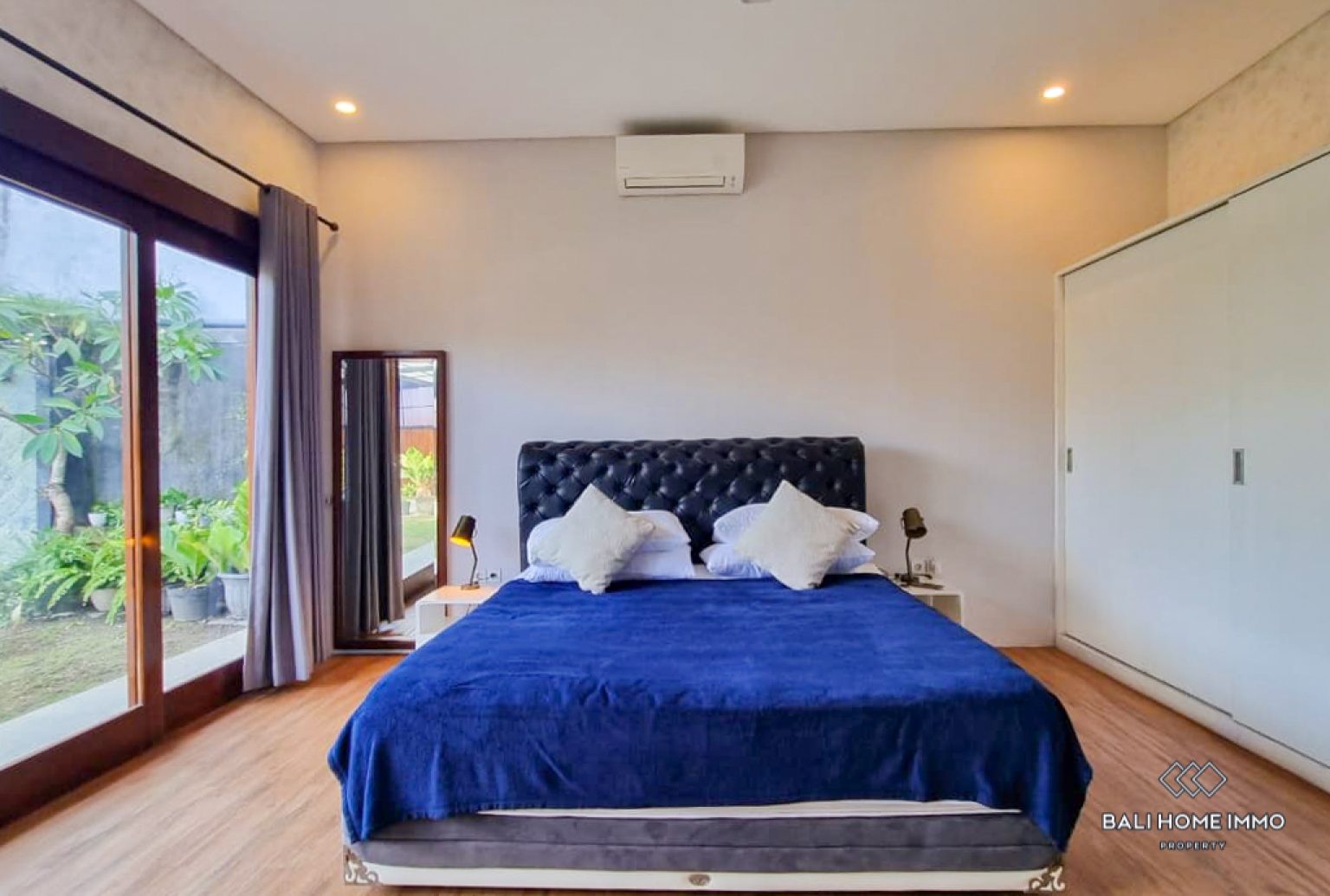 Newly Renovated 2 Bedroom Villa for Yearly Rental in Bali Umalas — image 10