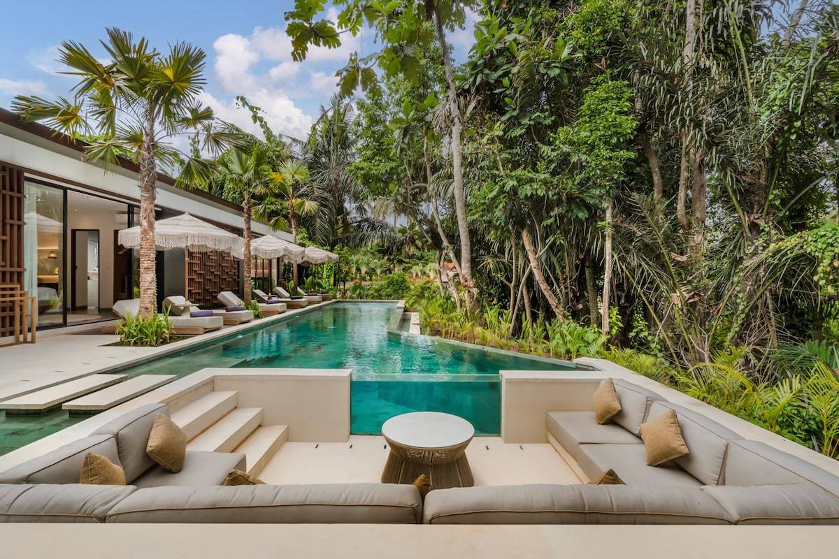 Villa Lumen in Ubud — image 12