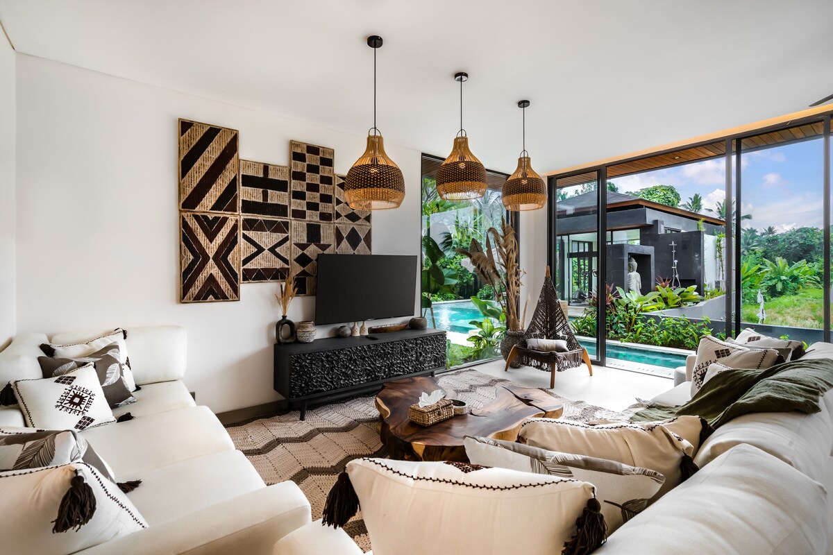 Villa Infinity Ubud — image 1