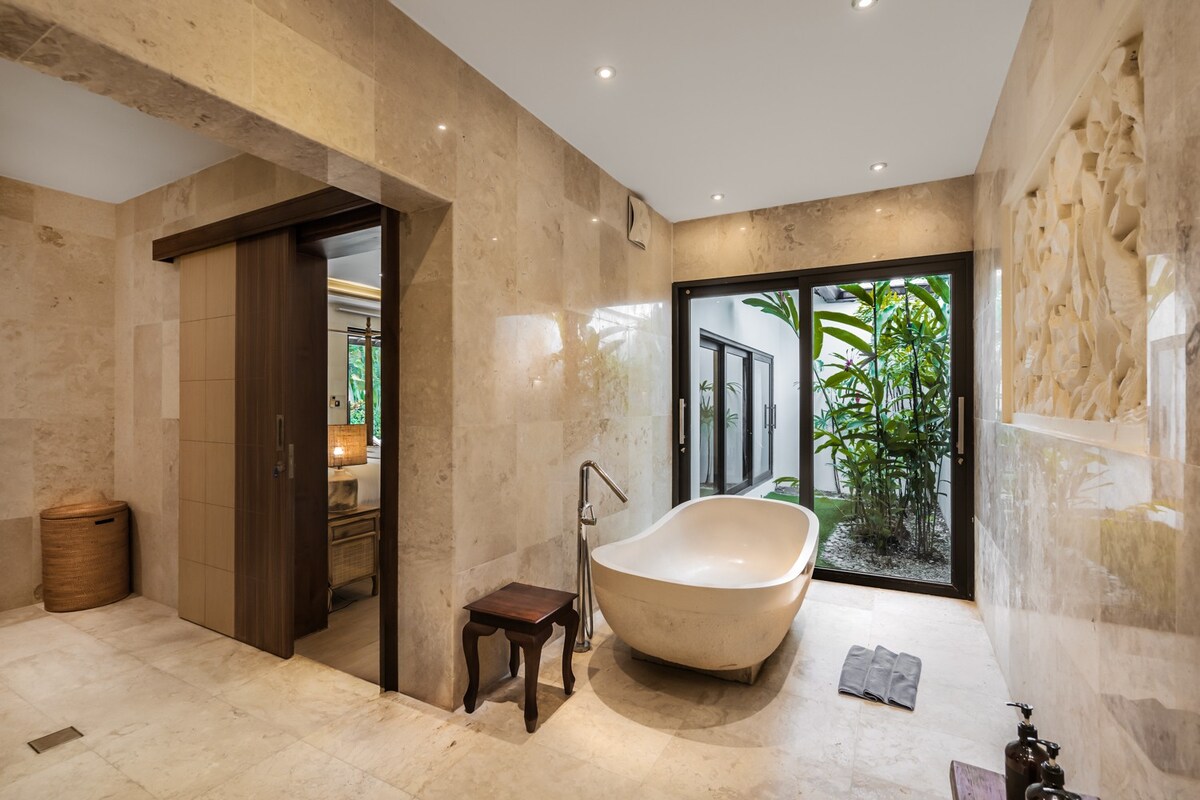 Villa Cala d'Alga in Canggu — image 1