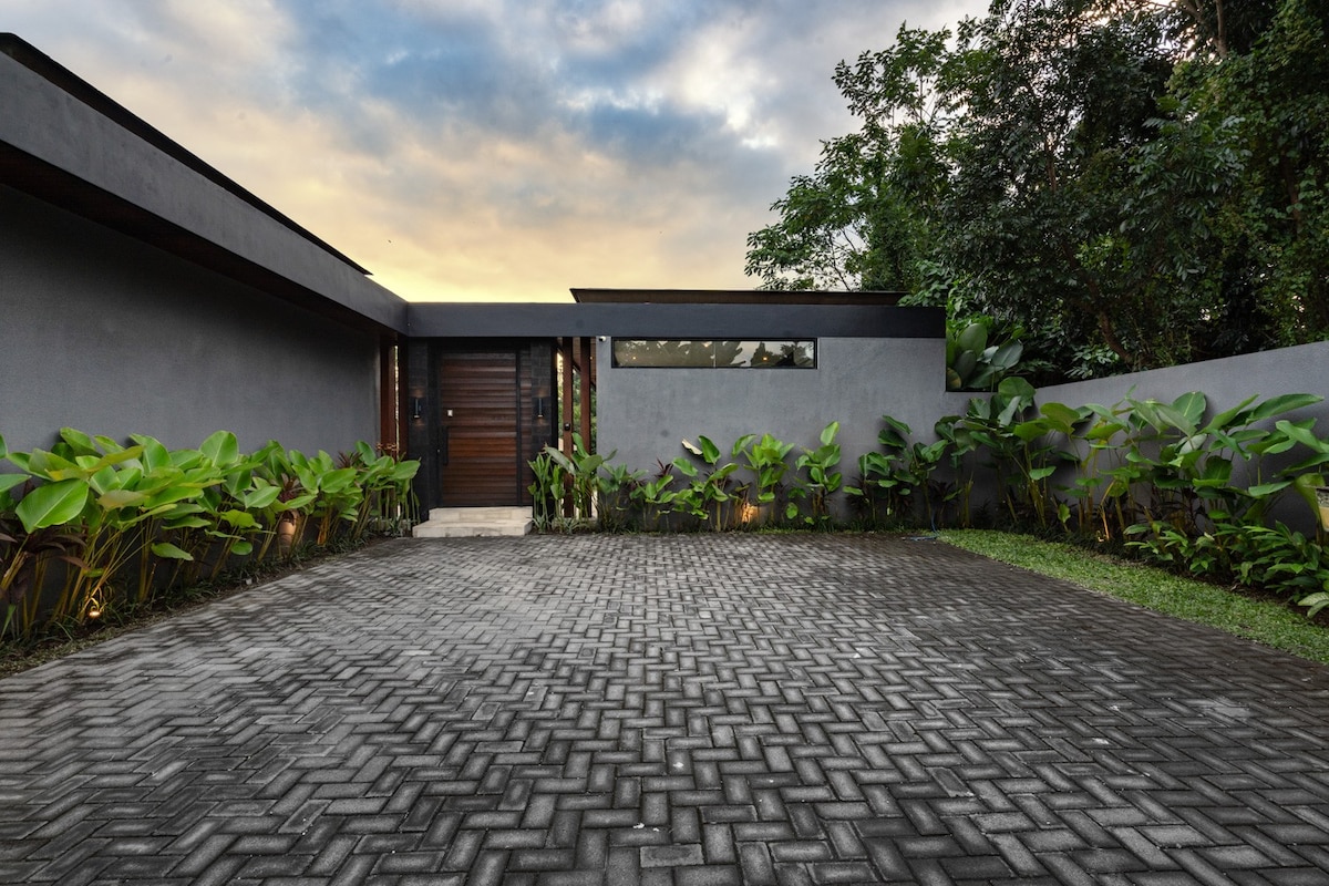 Villa Cove Retreat in Gianyar Regency — image 16