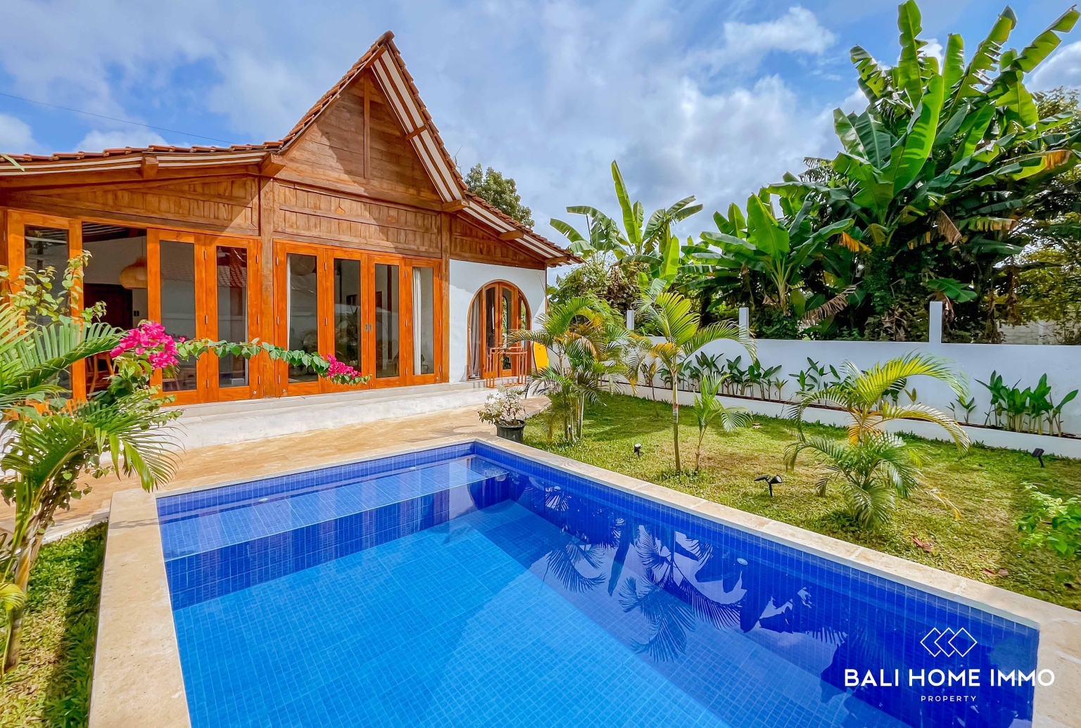 PEACEFUL 3 BEDROOMS VILLA FOR MONTHLY RENTAL IN PANDAWA — image 1