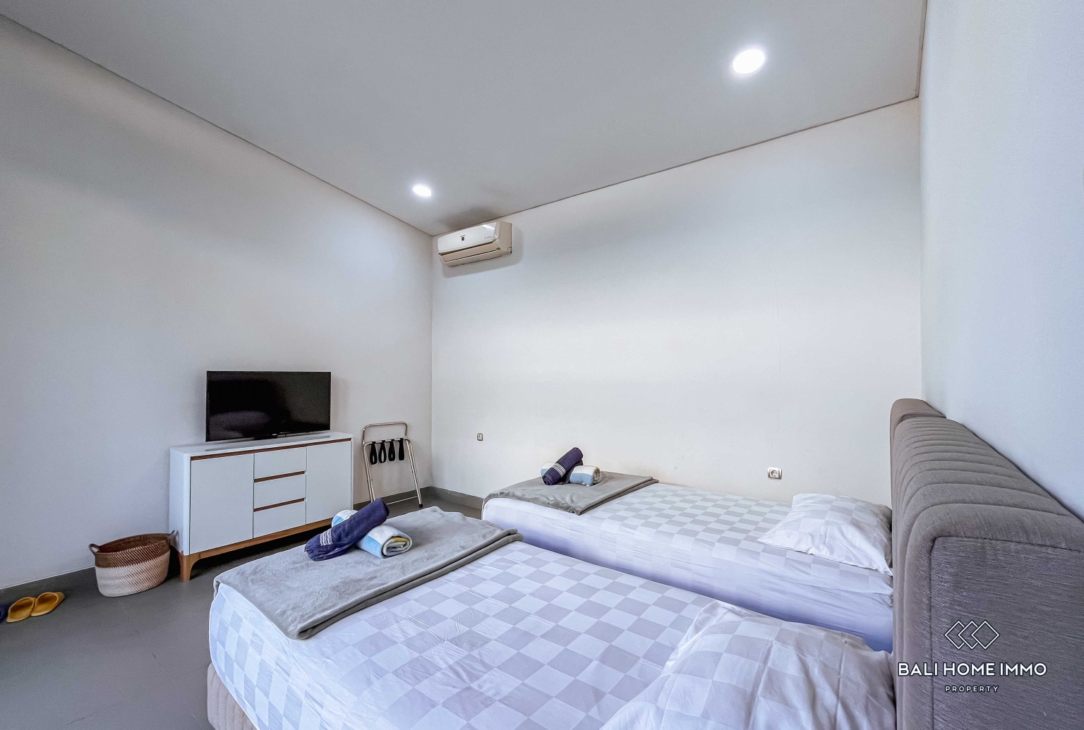 PEACEFUL 3 BEDROOMS VILLA FOR MONTHLY & YEARLY RENTAL IN UNGASAN — image 17