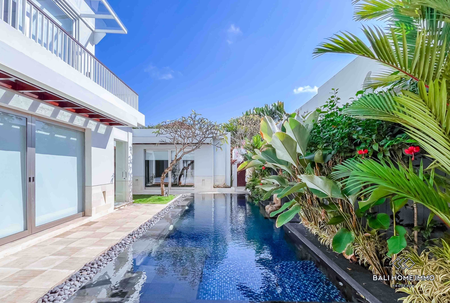 PEACEFUL 3 BEDROOMS VILLA FOR YEARLY RENTAL IN JIMBARAN — image 1