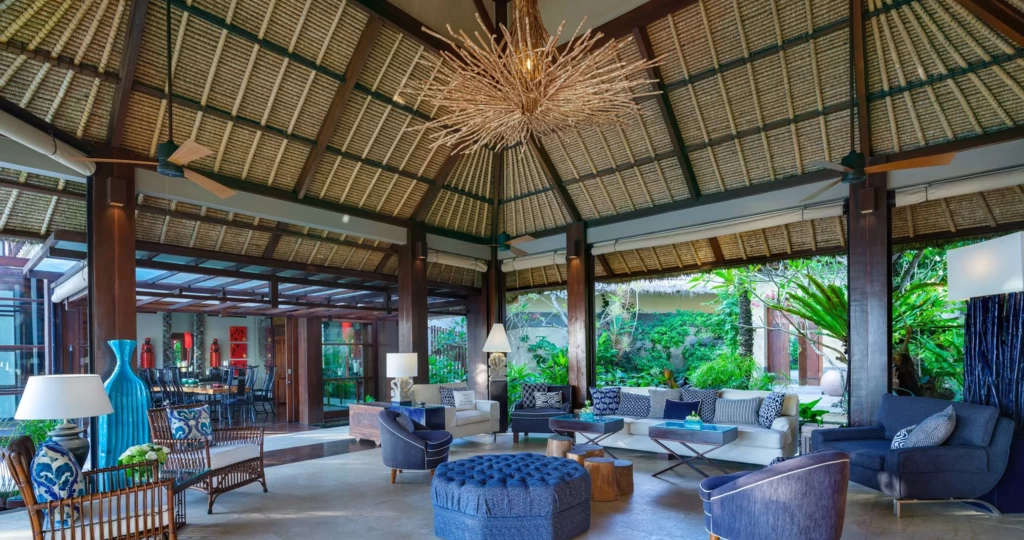 Book Villa Ambra Bali: Ocean View Villa with Tennis Court in Canggu — image 13