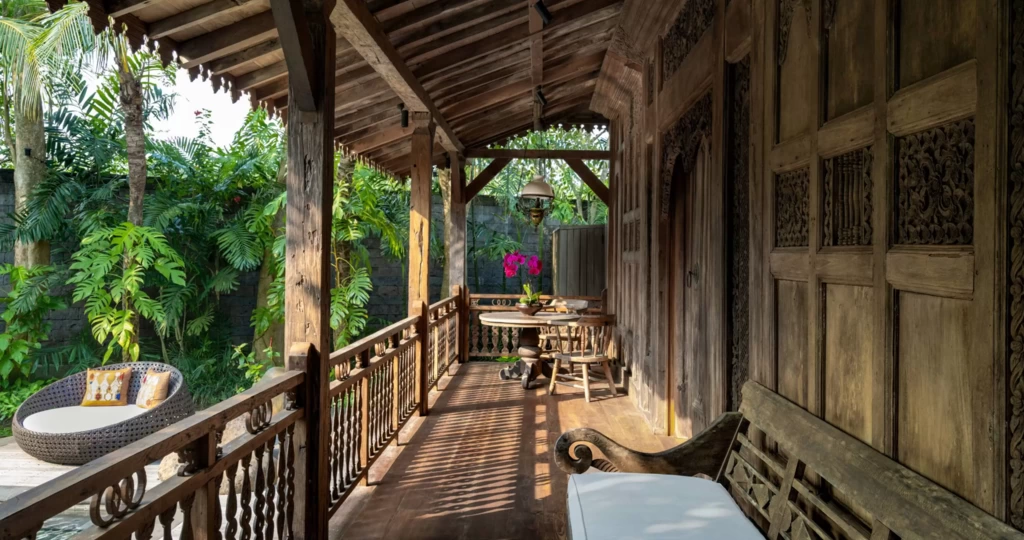 Book Villa Kapungkur Bali: Luxury 5 Bedroom Tropical Haven in Jimbaran — image 19