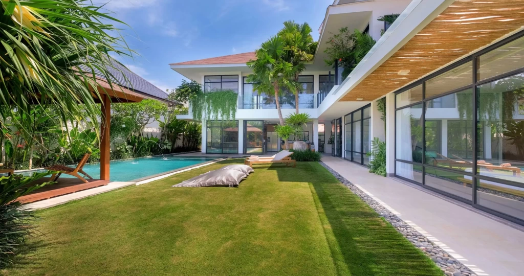 Book Villa Nonnavana Bali: Pool View Villa with Hammocks and Daybeds — image 5