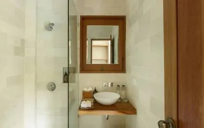 Compare Canggu Accommodation: Luxury Escapes & Family Villas — image 16