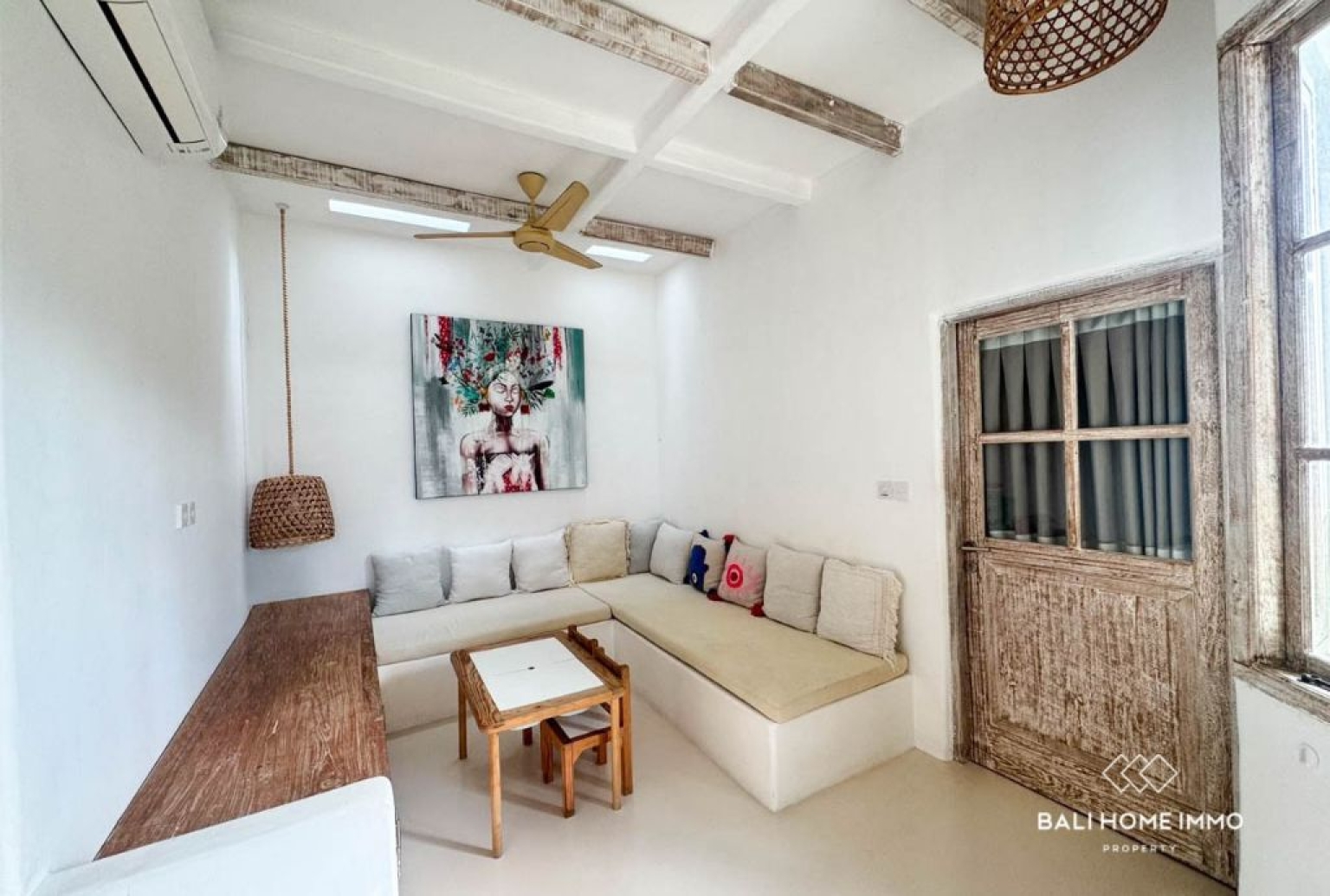Private 4 Bedroom Tropical Retreat For Rent in Umalas — image 5