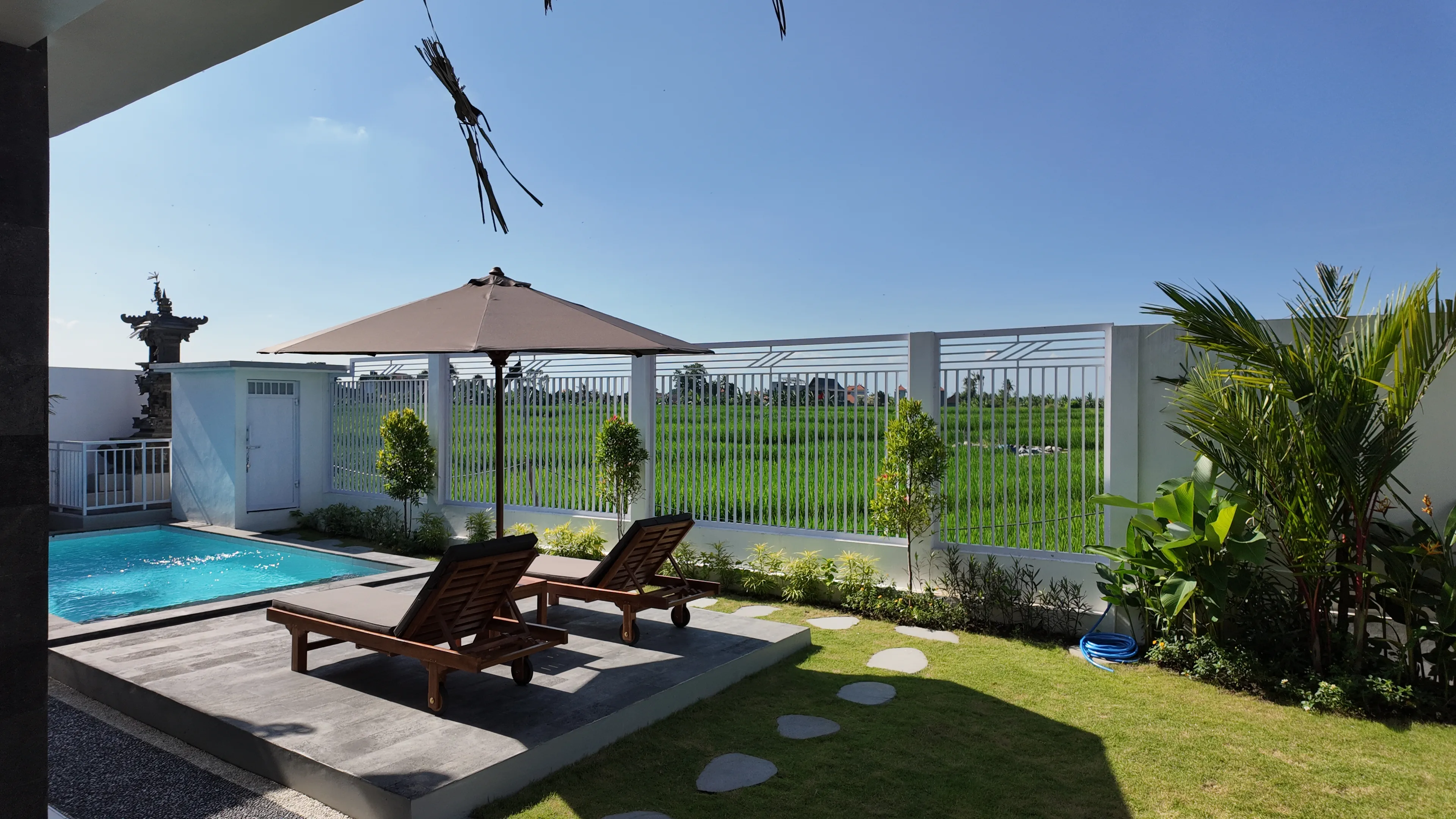 Serene 3-Bedroom Villa in the Heart of Munggu with Stunning Rice Field Views