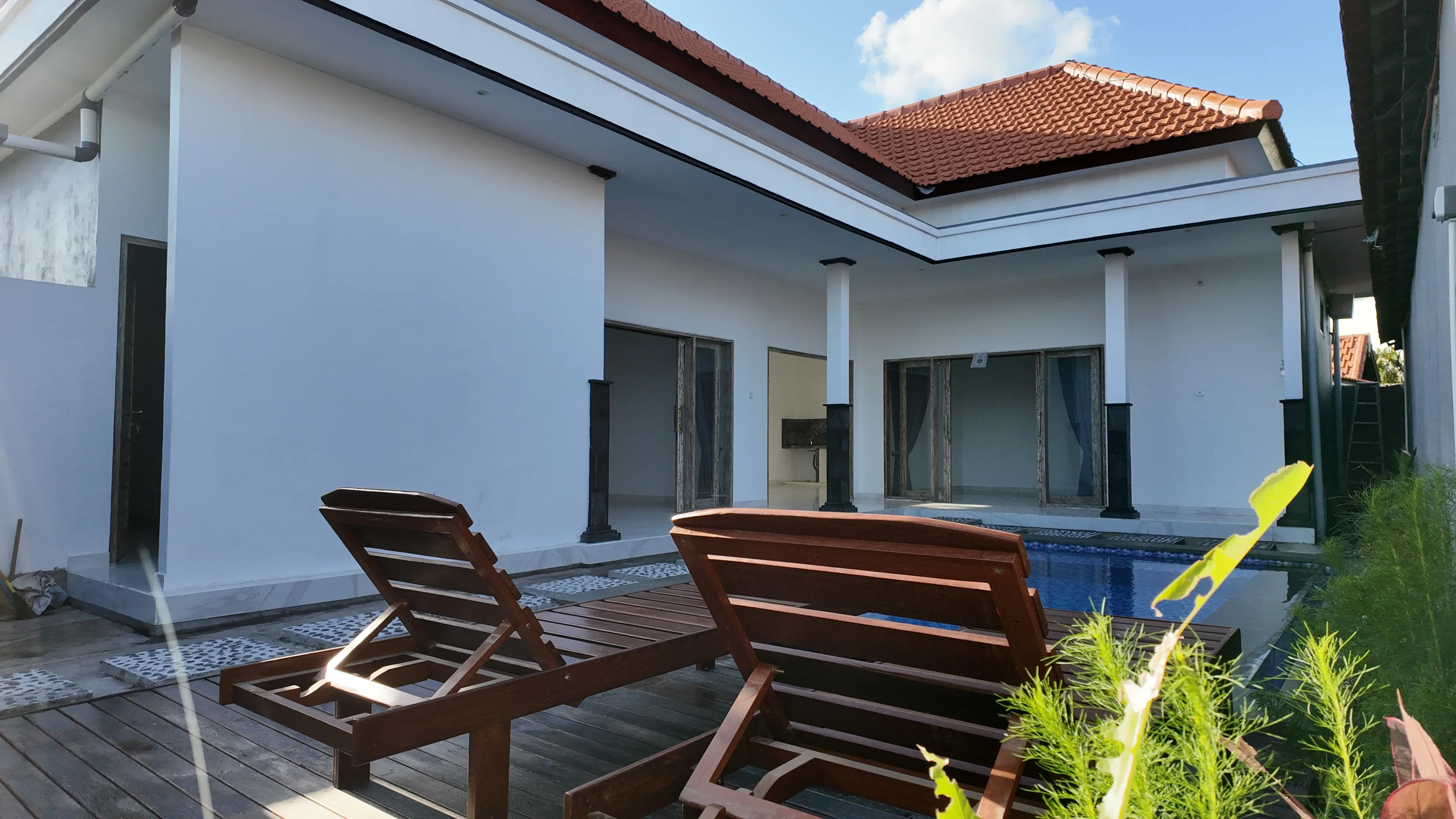 Modern 2-Bedroom Villa with Pool for Long-Term Rent in Aseman Kangin, Bali