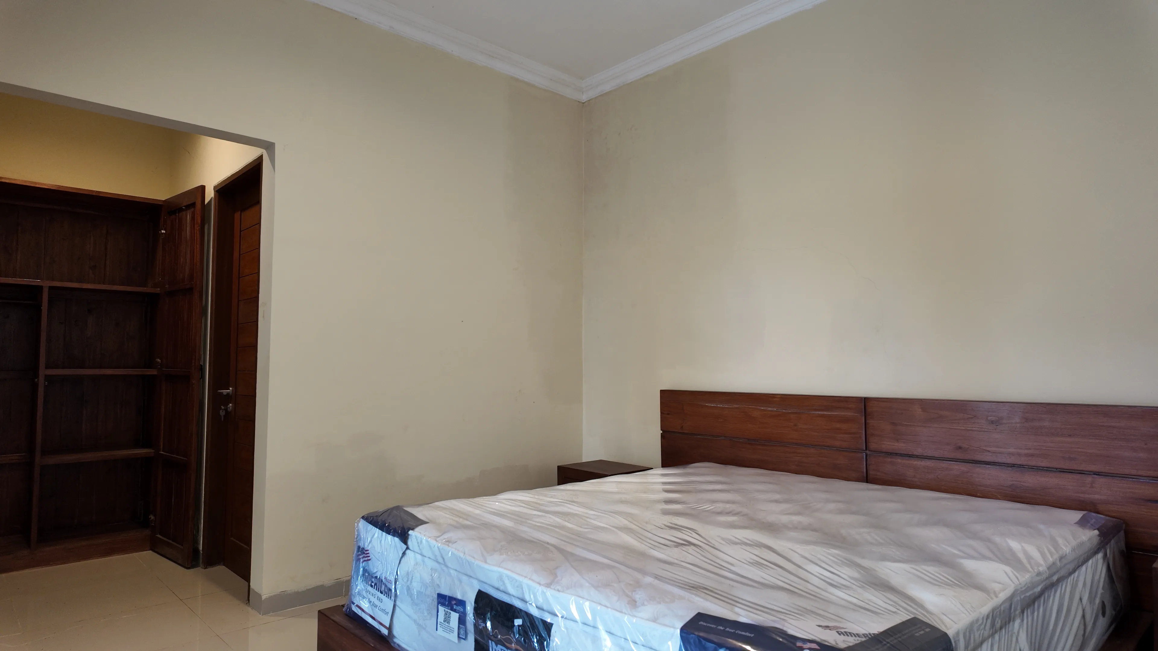 4-Bedroom Villa with 2 Buildings and Private Pools near Canggu Shortcut — image 2