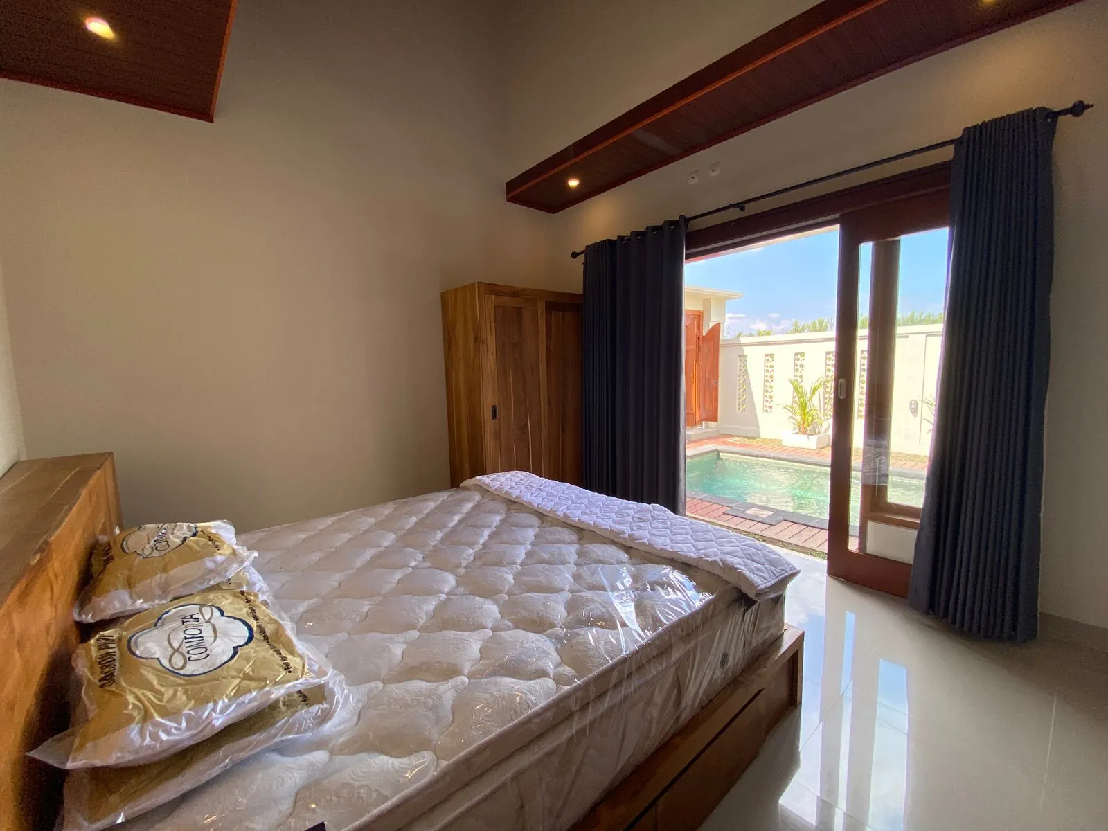 2-Bedroom Villa with Private Pool for Rent in Kedungu, Bali — image 1