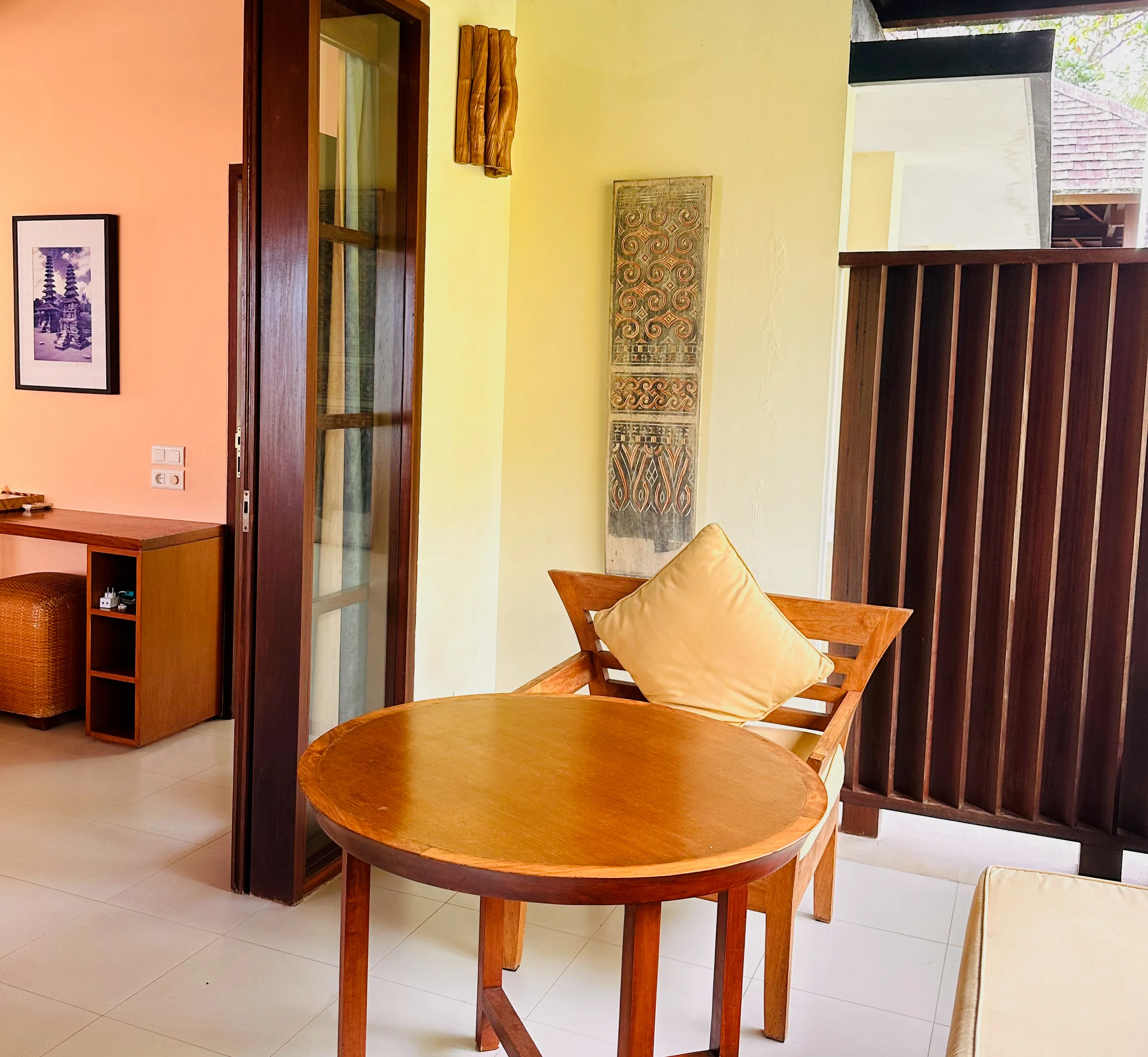 6-Bedroom Villa for Rent in Ubud – Spacious Home with Rice Field View — image 1
