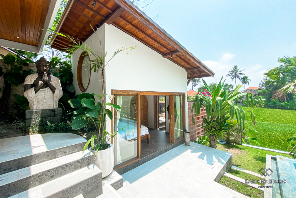 RICEFIELD VIEW 3 BEDROOM VILLA FOR YEARLY RENTAL IN BALI CANGGU RESIDENTIAL SIDE — image 6